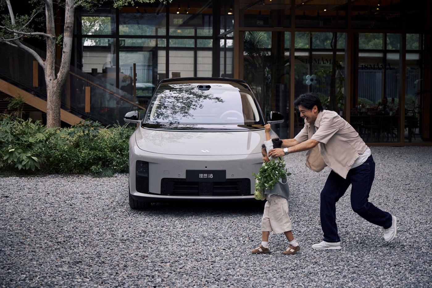 兴发pt游戏汽车 创造移动的家 创造幸福的家